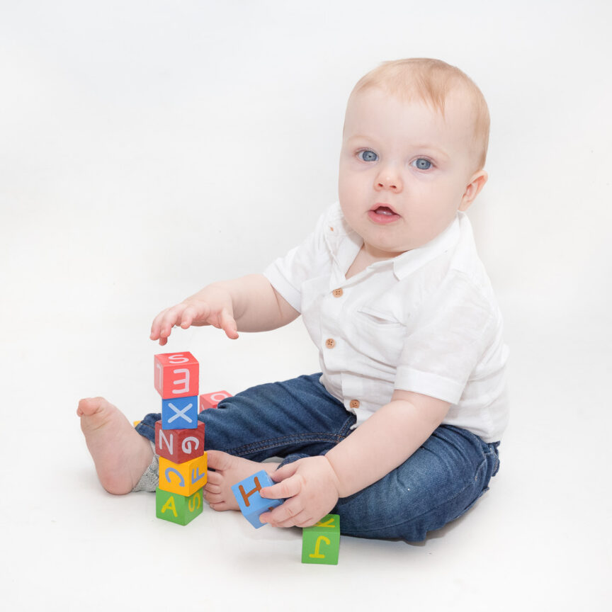 Child staking blocks - Cake Smash Photography - Walsall Wolverhampton and West Midlands - Jo Buckley Photography